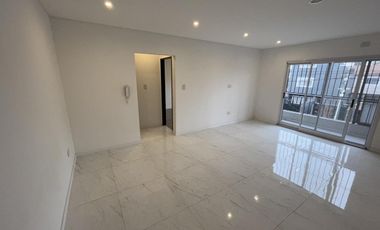 Departamento dos ambientes en ALQUILER - Sarandi