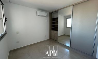 Penthouse a estrenar, con 349m2 propios
