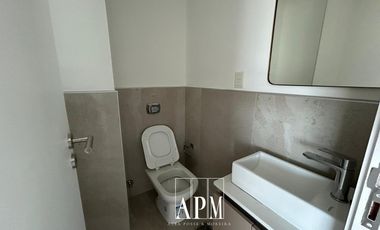 Penthouse a estrenar, con 349m2 propios