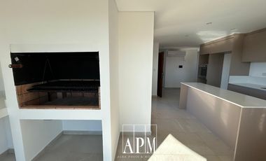 Penthouse a estrenar, con 349m2 propios