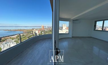 Penthouse a estrenar, con 349m2 propios