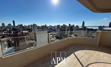 Penthouse a estrenar, con 349m2 propios