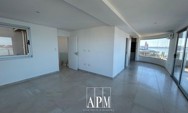 Penthouse a estrenar, con 349m2 propios