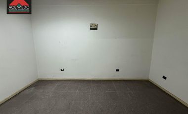 Local en alquiler en Hipólito Yrigoyen 8039