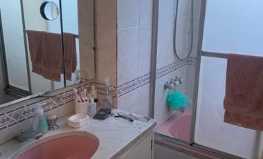 Departamento DE 1 PISO, 4 AMBIENTES - Lanús Este