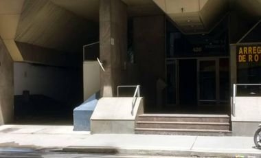 Cochera / Garaje doble en alquiler en Tribunales