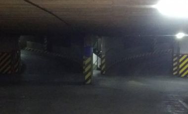 Cochera / Garaje doble en alquiler en Tribunales