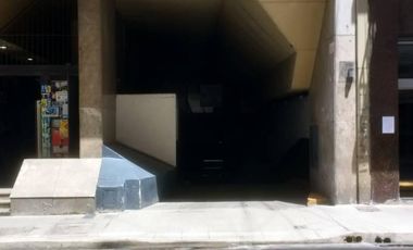 Cochera / Garaje doble en alquiler en Tribunales