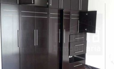 CASA EN RENTA EN FRACC. BONATERRA, TEPIC, NAY.