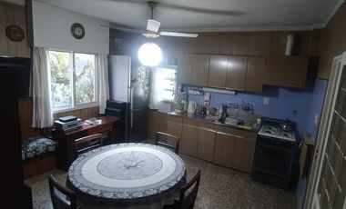 Casa en venta en Villa Adelina, San Isidro - 7 Ambientes