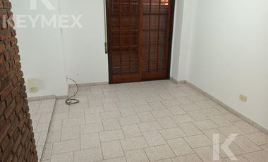 Casa en venta 5 dormitorios en 50 e/ 22 y 23 - La Plata