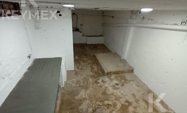 Casa en venta 5 dormitorios en 50 e/ 22 y 23 - La Plata