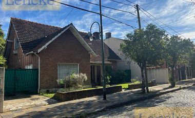 Lencke alquila - Lindisima casa en Punta Chica 1 cdra. Libertador sobre lote amplio