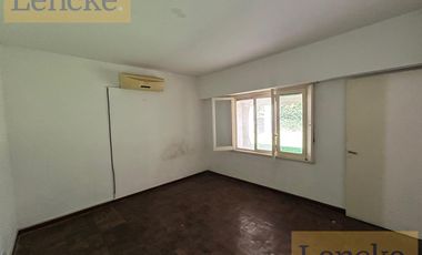 Lencke alquila - Lindisima casa en Punta Chica 1 cdra. Libertador sobre lote amplio
