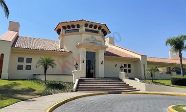 Casa en renta en Alta California dentro de coto San Diego