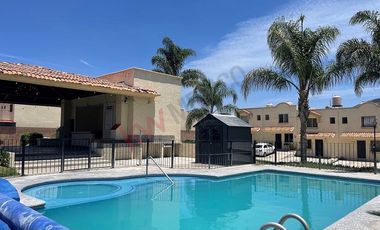 Casa en renta en Alta California dentro de coto San Diego