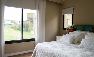 Casa en barrio privado La Federala