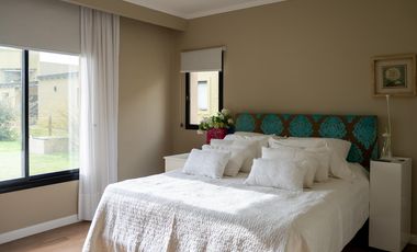 Casa en barrio privado La Federala