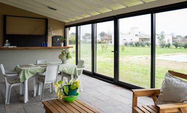 Casa en barrio privado La Federala