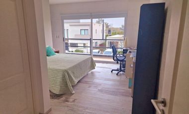 Casa en Vila Marina I