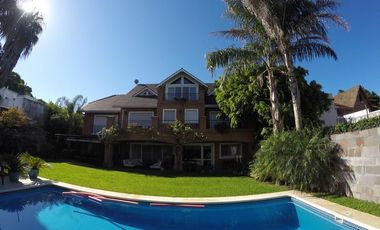 Espectacular casa a metros de Libertador