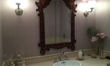 Espectacular casa a metros de Libertador