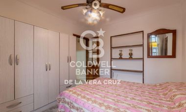 Casa de estilo en venta  en Guadalupe residencial, patio verde 4 dormitorios