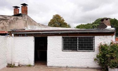 Casa 4 dormitorios en venta en Arturo Segui