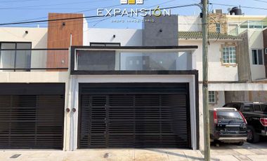 Casa en venta en Lomas del Mar