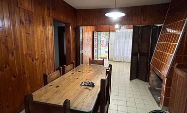 Casa en Mar del Tuyú - Calle 4 entre 50 y 53 al 5200