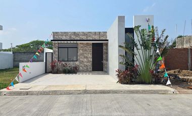 Casa en venta en Lomas del Dorado