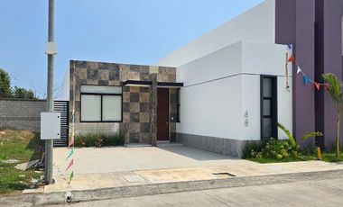 Casa en venta en Lomas del Dorado