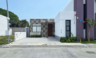 Casa en venta en Lomas del Dorado