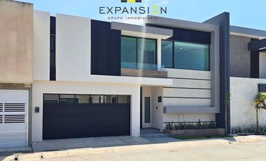 Casa en venta en fracc Las Palmas