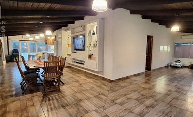 Casa en alquiler, Ingeniero Maschwitz.