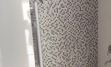 Departamento a estrenar 1 dormitorio balcòn sobre Bulevard 19 La Plata