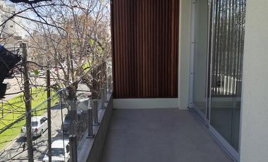 Departamento a estrenar 1 dormitorio balcòn sobre Bulevard 19 La Plata