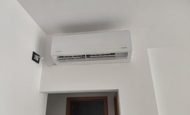 Departamento a estrenar 1 dormitorio balcòn sobre Bulevard 19 La Plata