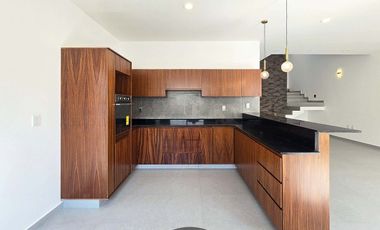 Casa en venta en Lomas del Dorado