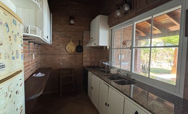 VENTA | CASA CON VISTA AL RÍO PARANÁ – BARRIO LA FLORIDA, ITUZAINGÓ (CORRIENTES)