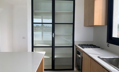 Casa en venta en Santa Ana, Villanueva con 5 dormitorios a la laguna