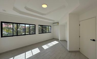 Residencia en venta fraccionamiento Costa de Oro