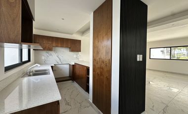 Casa en venta en Lomas del Dorado