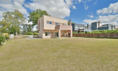 VENTA, CASA, FINCAS DE HUDSON