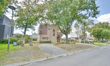 VENTA, CASA, FINCAS DE HUDSON