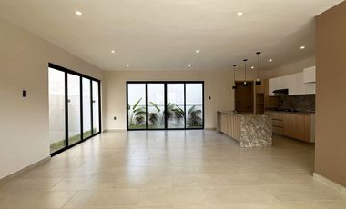 Casa en venta en Lomas del Dorado