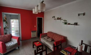 VENTA - PH al frente, 3 dorm - Lomas de Zamora, Este