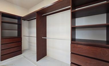 Casa en venta en Lomas del Dorado
