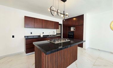 Casa en venta en Lomas del Dorado
