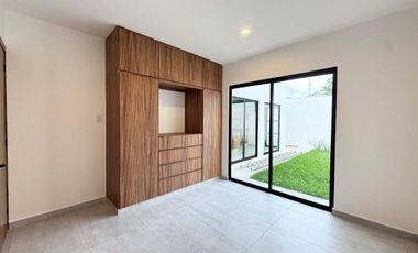 Casa en venta en Lomas del Dorado